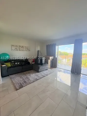 9375 Fontainebleau Boulevard Miami FL 33172