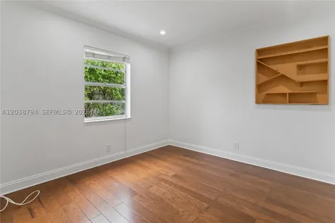 4151 SW 56th Avenue Davie FL 33314