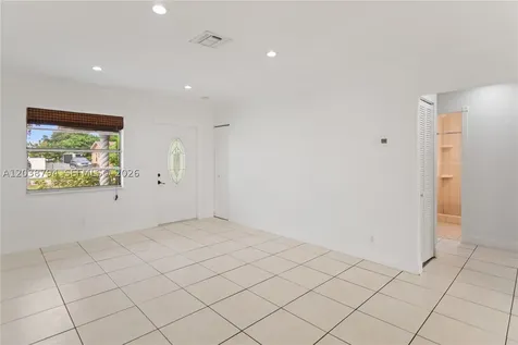 4151 SW 56th Avenue Davie FL 33314
