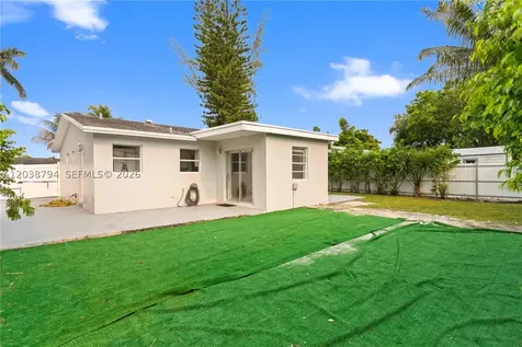 4151 SW 56th Avenue Davie FL 33314