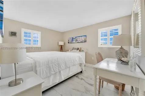 1418 Collins Avenue Miami Beach FL 33139