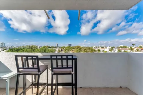 1418 Collins Avenue Miami Beach FL 33139