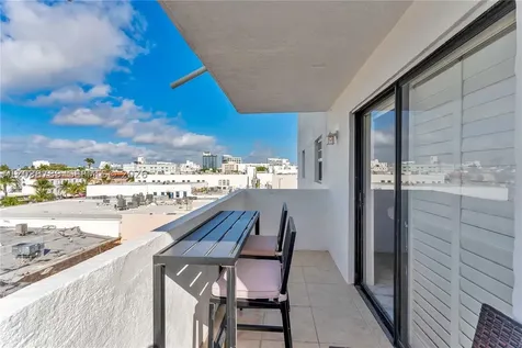 1418 Collins Avenue Miami Beach FL 33139