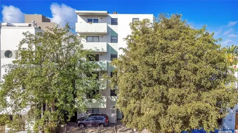1418 Collins Avenue Miami Beach FL 33139