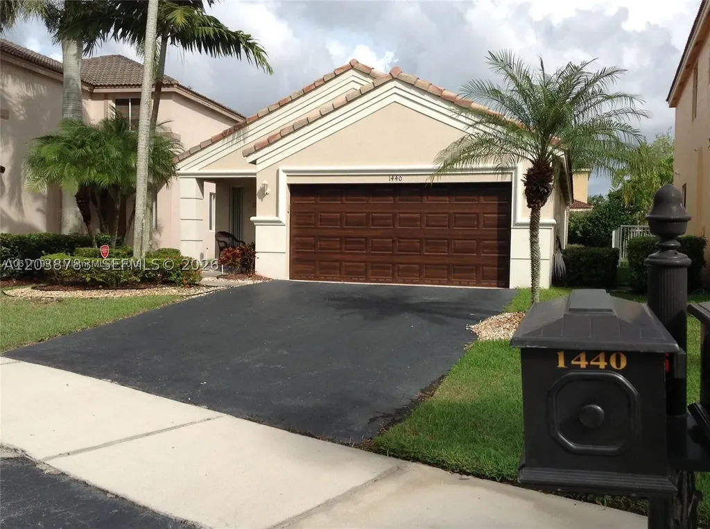 1440 Canary Island Drive Weston FL 33327