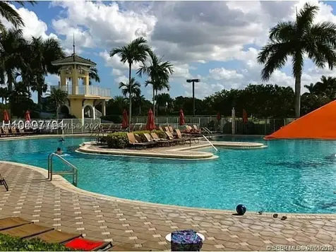 1440 Canary Island Drive Weston FL 33327