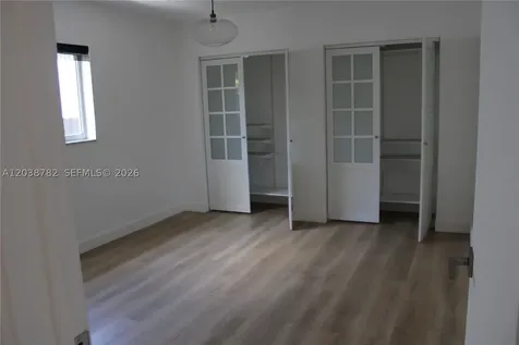 3827 SW 88 Court Miami FL 33165