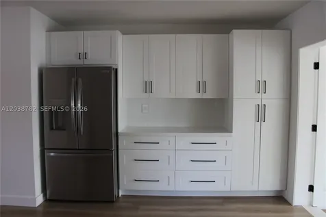 3827 SW 88 Court Miami FL 33165