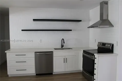 3827 SW 88 Court Miami FL 33165