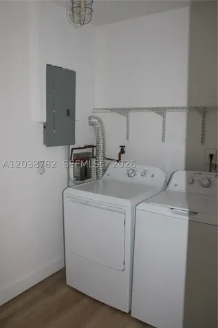3827 SW 88 Court Miami FL 33165