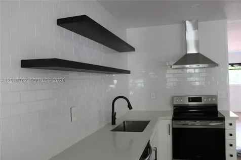 3827 SW 88 Court Miami FL 33165