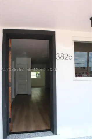 3827 SW 88 Court Miami FL 33165
