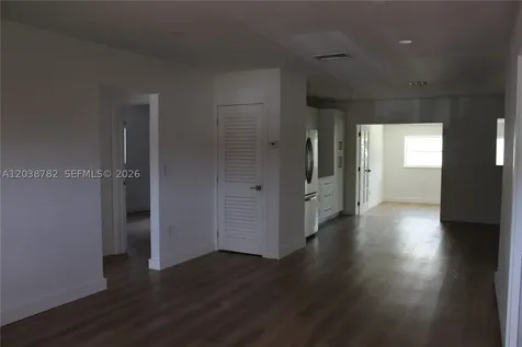 3827 SW 88 Court Miami FL 33165
