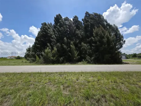 1616 Louis Avenue Lehigh Acres FL 33972
