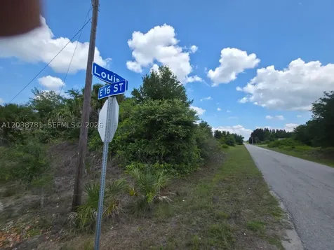1616 Louis Avenue Lehigh Acres FL 33972