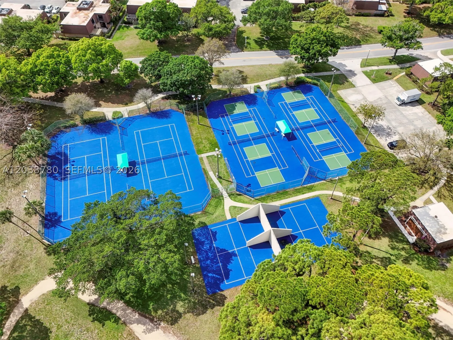 114 1st Lane Palm Beach Gardens FL 33418
