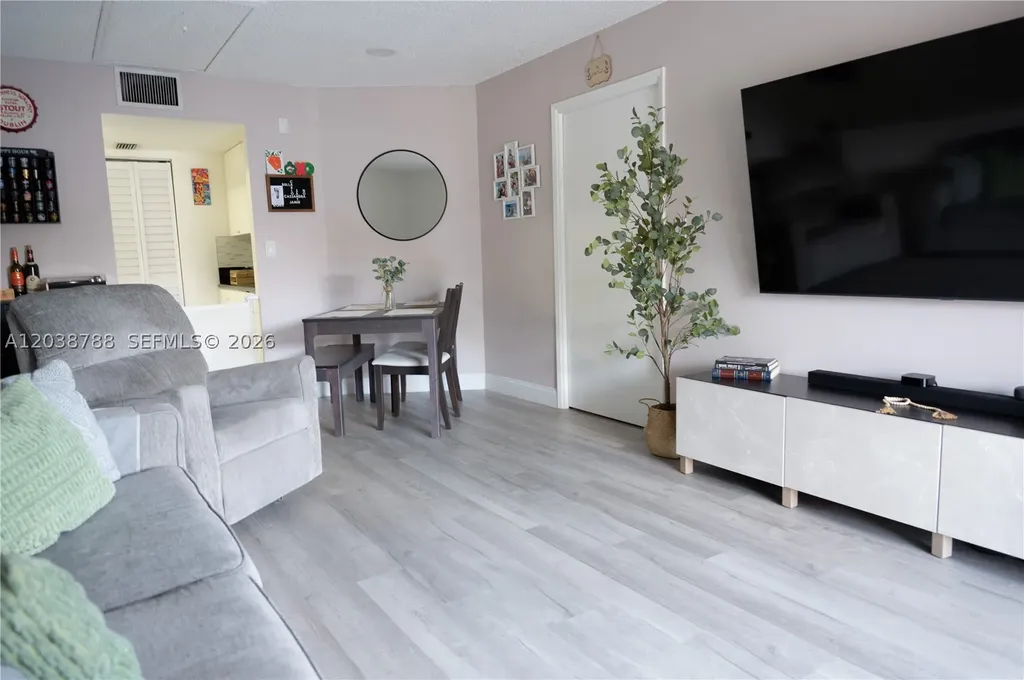 508 Gardens Drive Pompano Beach FL 33069