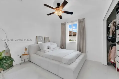 14452 SW 10th Street Miami FL 33184