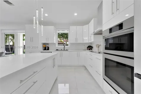 14452 SW 10th Street Miami FL 33184