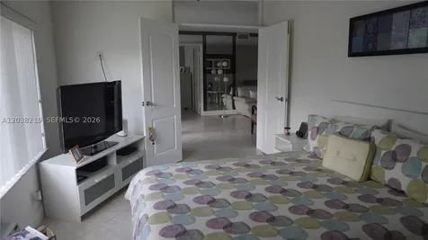 800 S Hollybrook Drive Pembroke Pines FL 33025