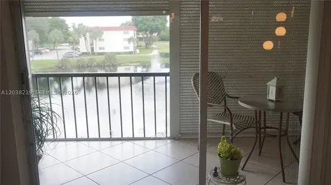800 S Hollybrook Drive Pembroke Pines FL 33025