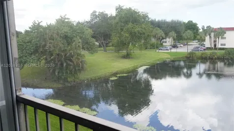 800 S Hollybrook Drive Pembroke Pines FL 33025