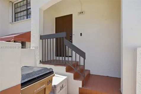 104 Freedom Court Deerfield Beach FL 33442