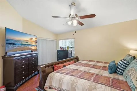104 Freedom Court Deerfield Beach FL 33442