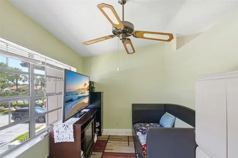 104 Freedom Court Deerfield Beach FL 33442