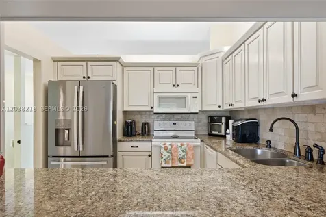 104 Freedom Court Deerfield Beach FL 33442