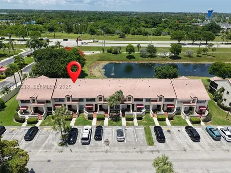 104 Freedom Court Deerfield Beach FL 33442