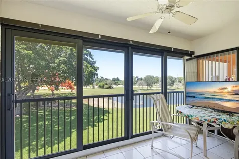 104 Freedom Court Deerfield Beach FL 33442