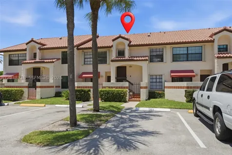 104 Freedom Court Deerfield Beach FL 33442