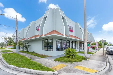 1879 NW 7th Street Miami FL 33125