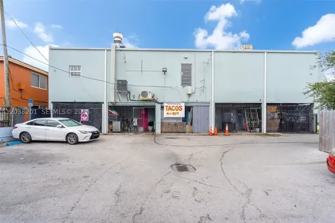 1879 NW 7th Street Miami FL 33125