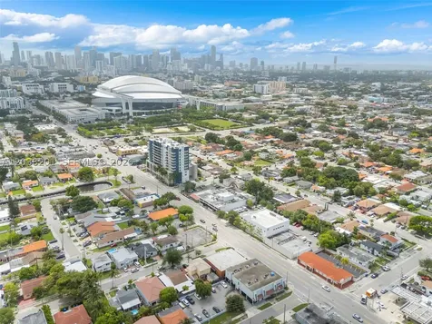 1879 NW 7th Street Miami FL 33125