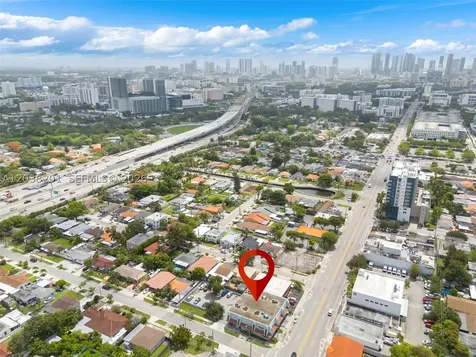 1879 NW 7th Street Miami FL 33125