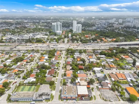 1879 NW 7th Street Miami FL 33125