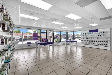 1879 NW 7th Street Miami FL 33125