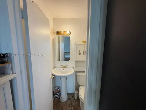 245 18th Street Miami Beach FL 33139
