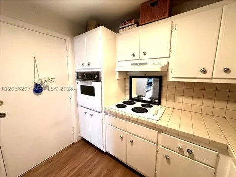 245 18th Street Miami Beach FL 33139