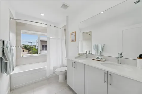 635 NW 30 Terrace Pompano Beach FL 33069