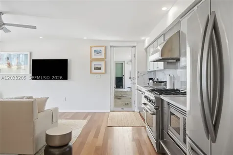 1601 West Avenue Miami Beach FL 33139