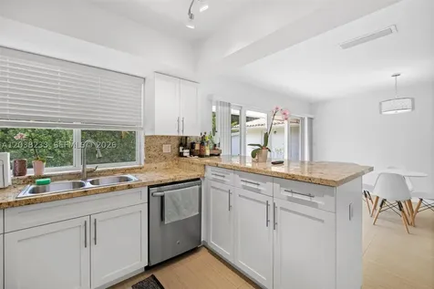 811 Capri Street Coral Gables FL 33134