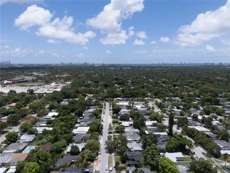 334 NW 110th Street Miami FL 33168