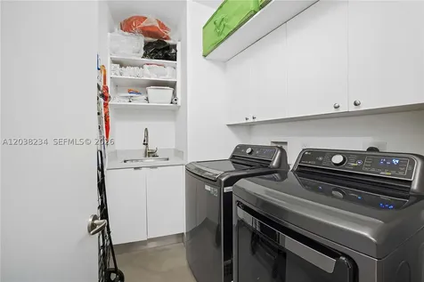 901 Brickell Key Boulevard Miami FL 33131