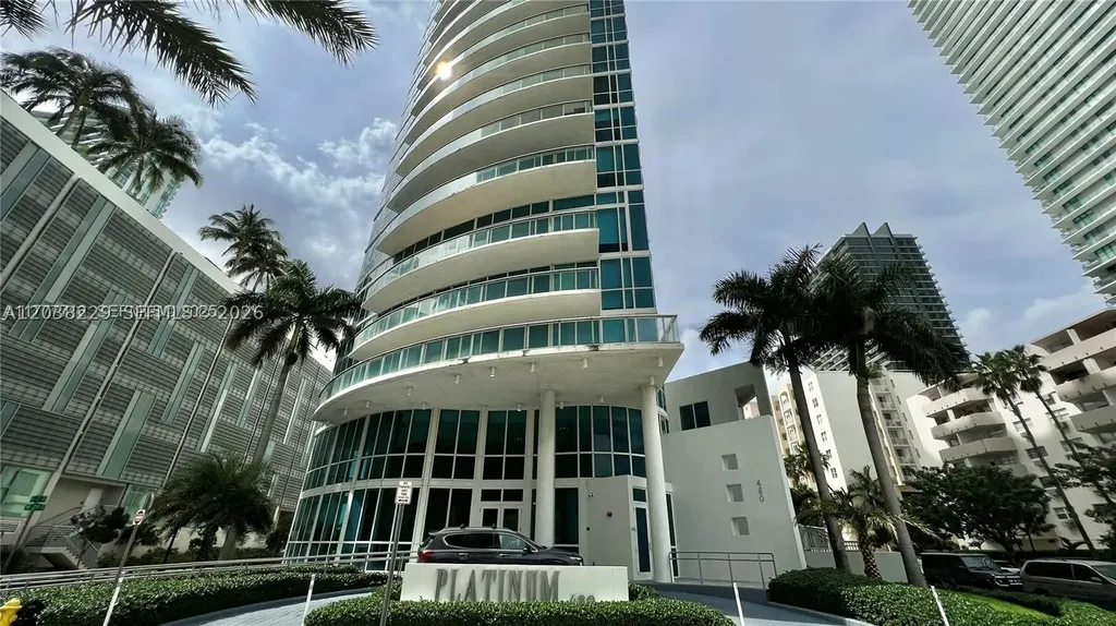 480 NE 30th Street Miami FL 33137