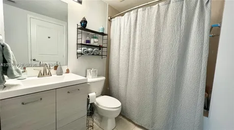 480 NE 30th Street Miami FL 33137