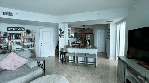 480 NE 30th Street Miami FL 33137