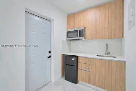 1825 NE 197th Terrace Miami FL 33179